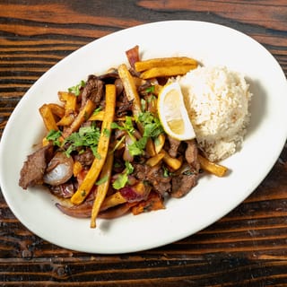 Lomo Saltado