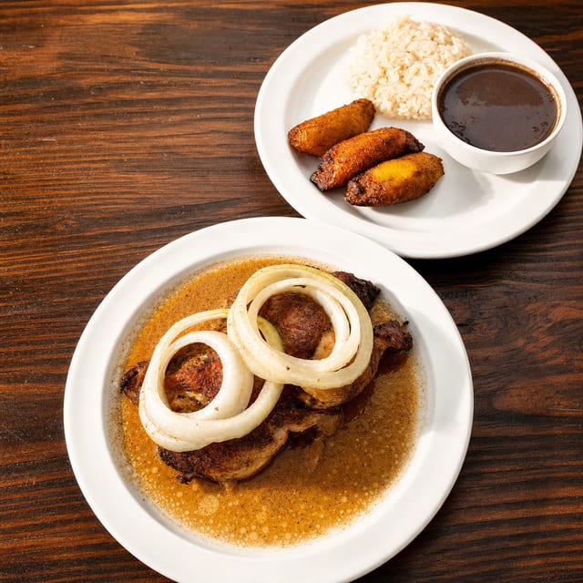 Pollo Al Mojo.